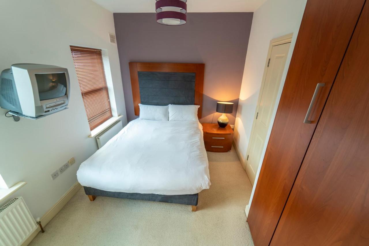 Stylish, Spacious 3 Bedroom Townhouse Galway Esterno foto
